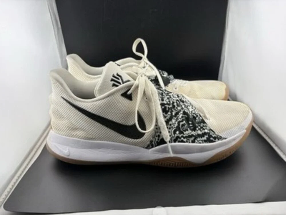Nike Mens Kyrie A08979-100 Low 1 Basketball Sneakers White Gum Sole Men Size 13